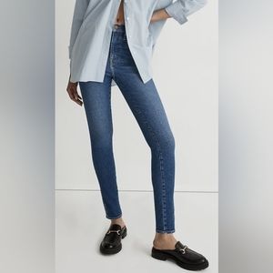 NWOT Madewell dark wash Skinny Skinny Crop stretch mid rise distressed thighs